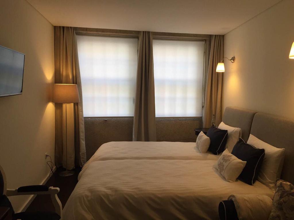 Ducarmo Apartments Caves Vinho Do Porto Вила Нова ди Гая Екстериор снимка